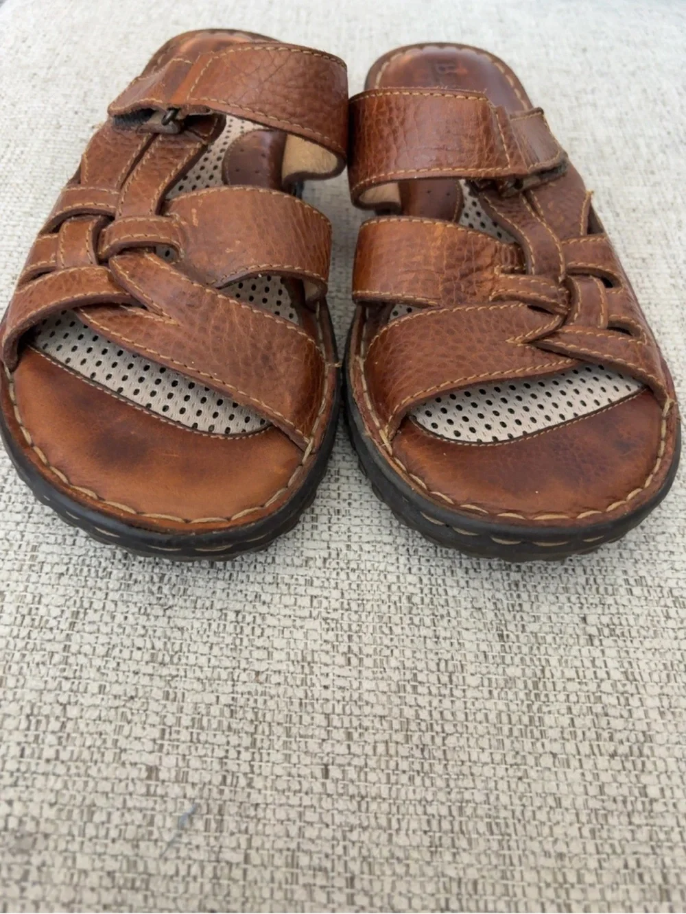Born Brown Leather Comfort  FisherSlide Sandals Adjustable Hook Loop Women’s  9